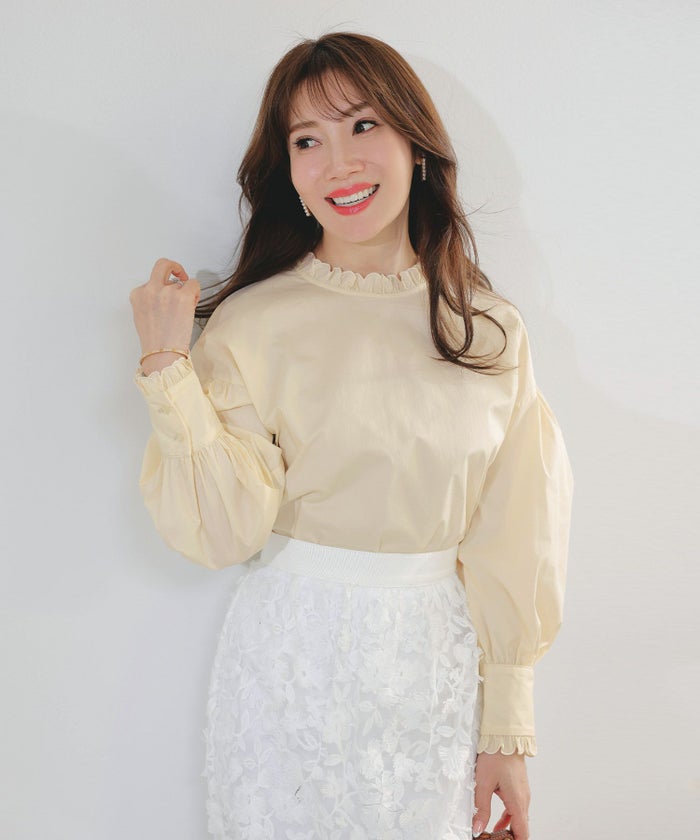 手洗い可インナーサイドスリットレイヤードスタイルフェミニン背涙開き上品きれいめジョイントスペース