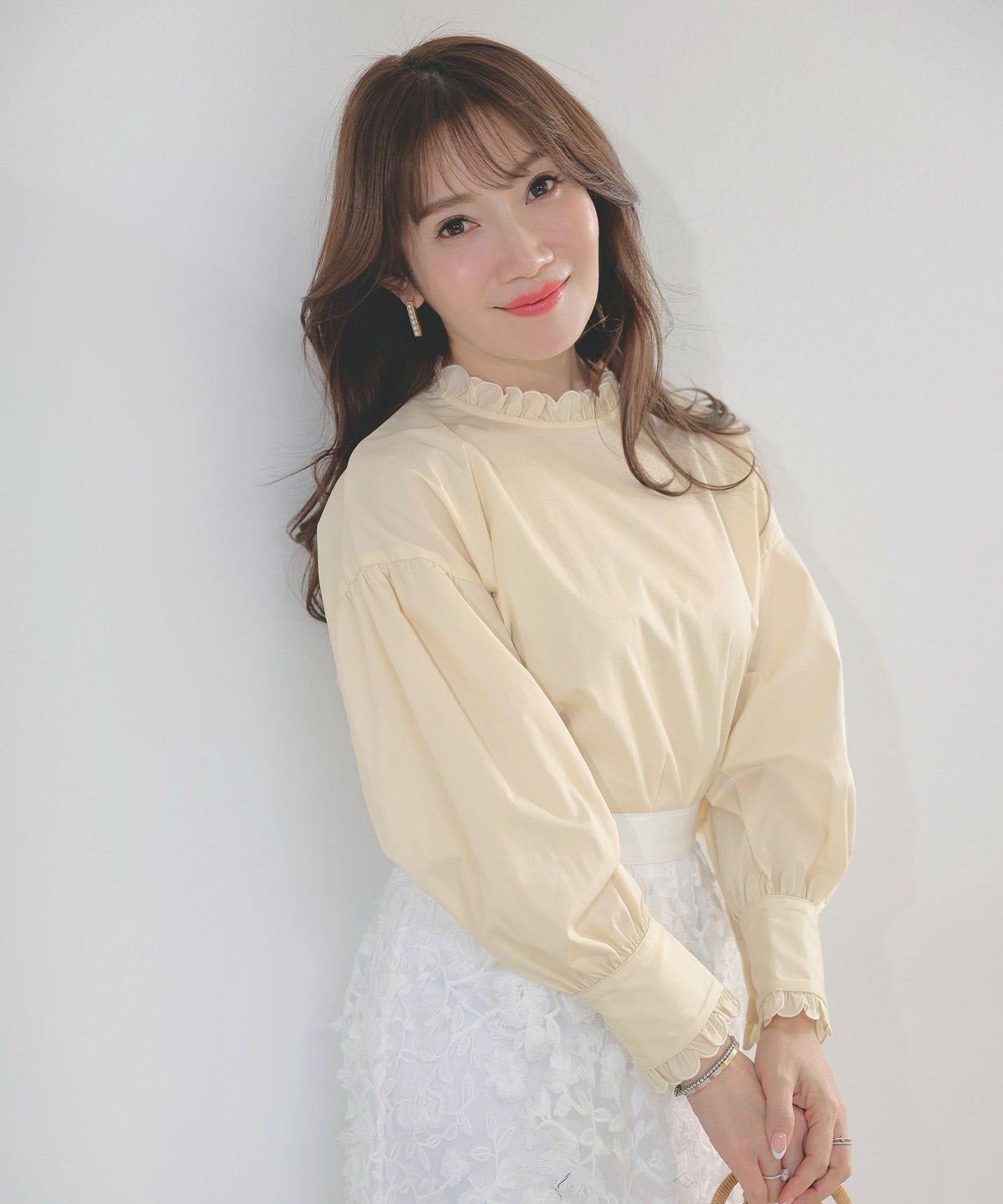 手洗い可インナーサイドスリットレイヤードスタイルフェミニン背涙開き上品きれいめジョイントスペース