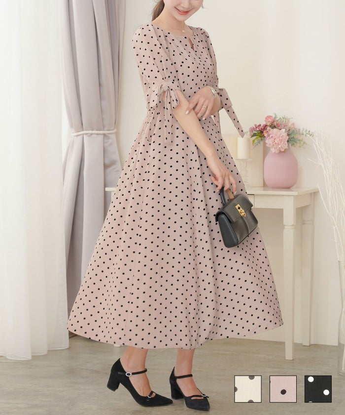 授乳 ママ デイリー お出かけ 普段 日常 ランチ 春 夏 ドット柄 ドット プリント アイボリー ダスティピンク ブラック フェミニン 上品 エレガント かわいい 大人 ドット柄 フロントファスナー 袖リボン ワンピース le reve vaniller