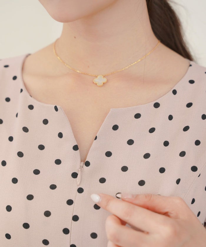 レディース/ワンピース/リネン/麻/袖リボン/リボン/デザイン/フロントファスナー/授乳/ママ/デイリー/お出かけ/普段/日常/ランチ/春/夏/ドット柄/ドット/プリント/アイボリー/ダスティピンク/ブラック/フェミニン/上品/エレガント/かわいい/大人