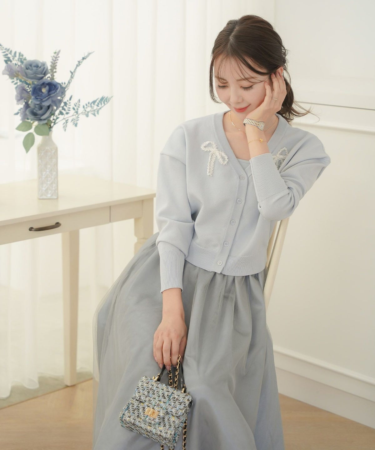 レディース/カーディガン/ワンピース/セット/リボン/パール/チュール/キャミワンピース/前あき/長袖/ドロップショルダー/コンパクト丈/レイヤード/裏地付き/上品/エレガント/フェミニン/大人/ピンクベージュ/ライトブルー/ネイビー