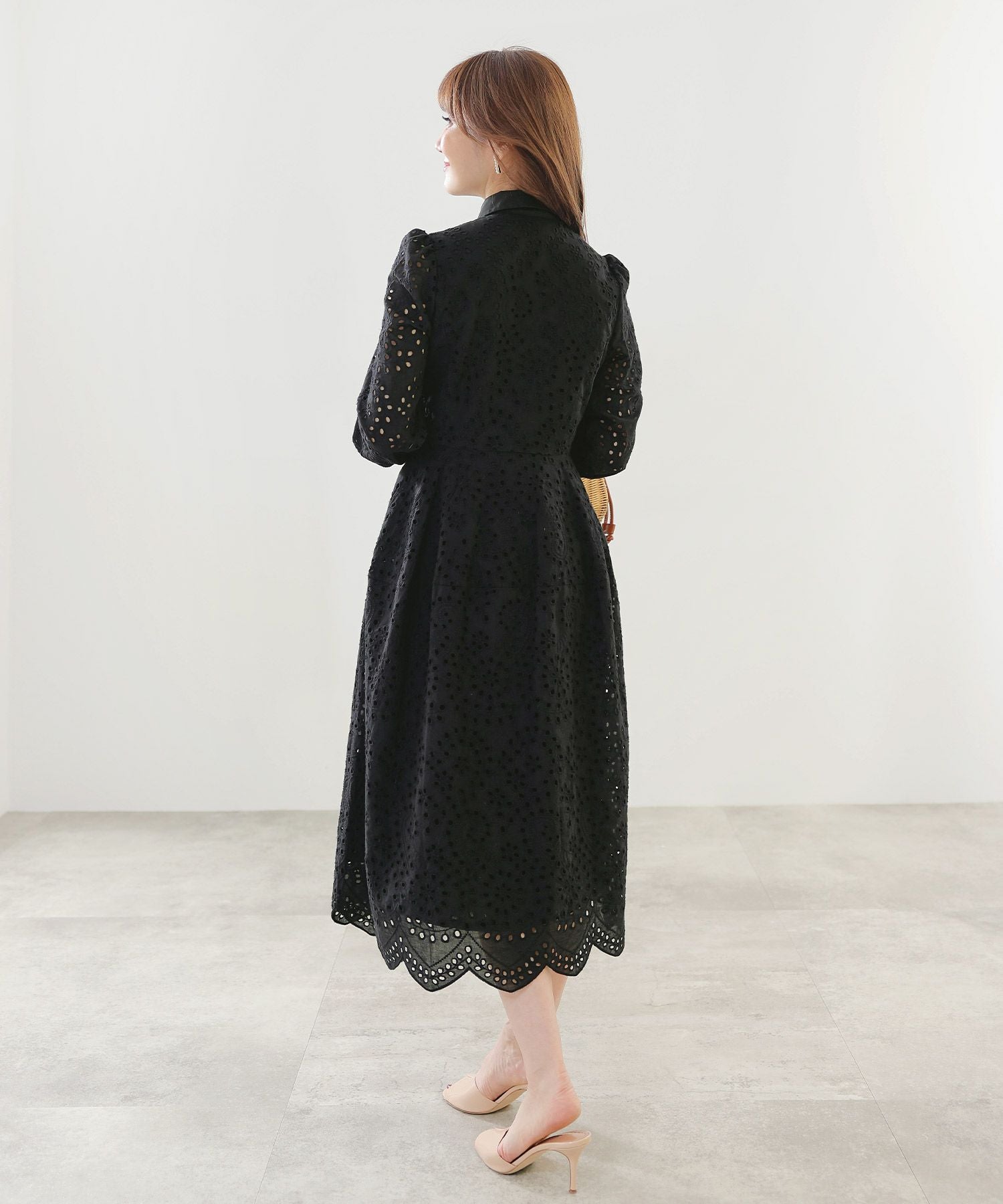 SUMMER-SALE コットンレース 襟付き スカラップヘム ワンピース Liala