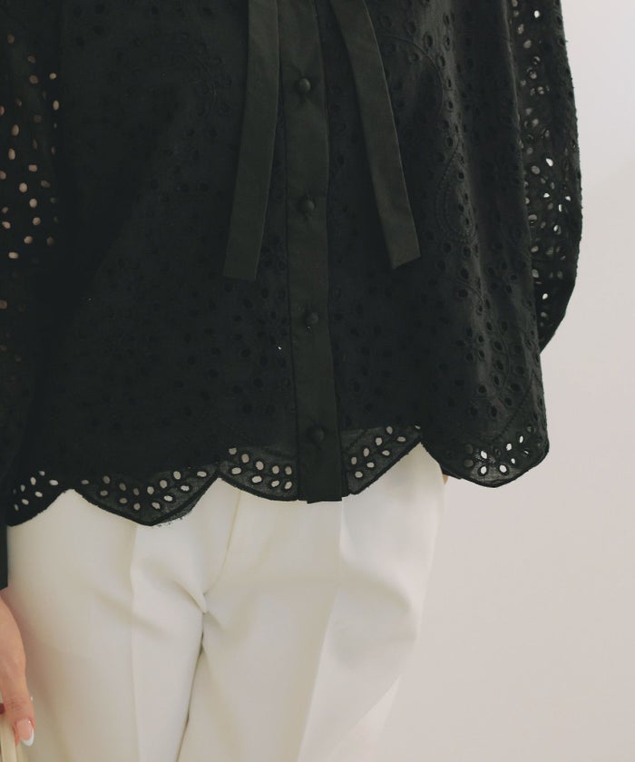 手洗い可体型カバーオフィス裾カットくるみ釦おしゃれフェミニン上品大人可愛いきれいめ春白黒ジョイントスペース