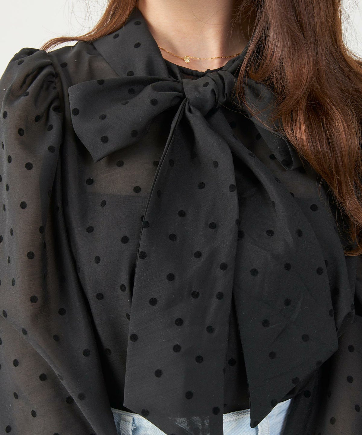 手洗い可オケージョンオフィス学校行事おしゃれフェミニン透け感上品きれいめ長袖白黒ジョイントスペース