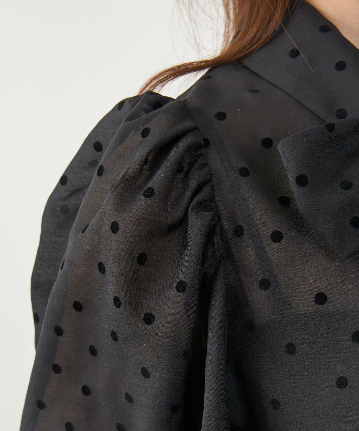 手洗い可オケージョンオフィス学校行事おしゃれフェミニン透け感上品きれいめ長袖白黒ジョイントスペース