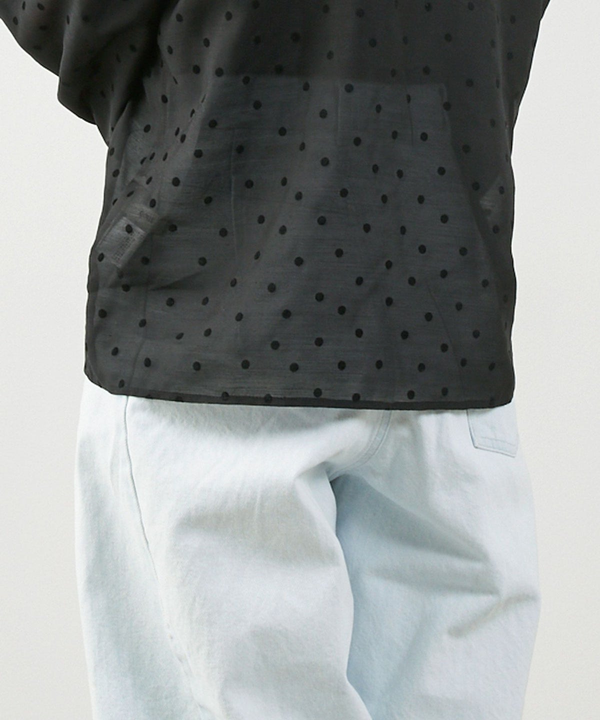 手洗い可オケージョンオフィス学校行事おしゃれフェミニン透け感上品きれいめ長袖白黒ジョイントスペース