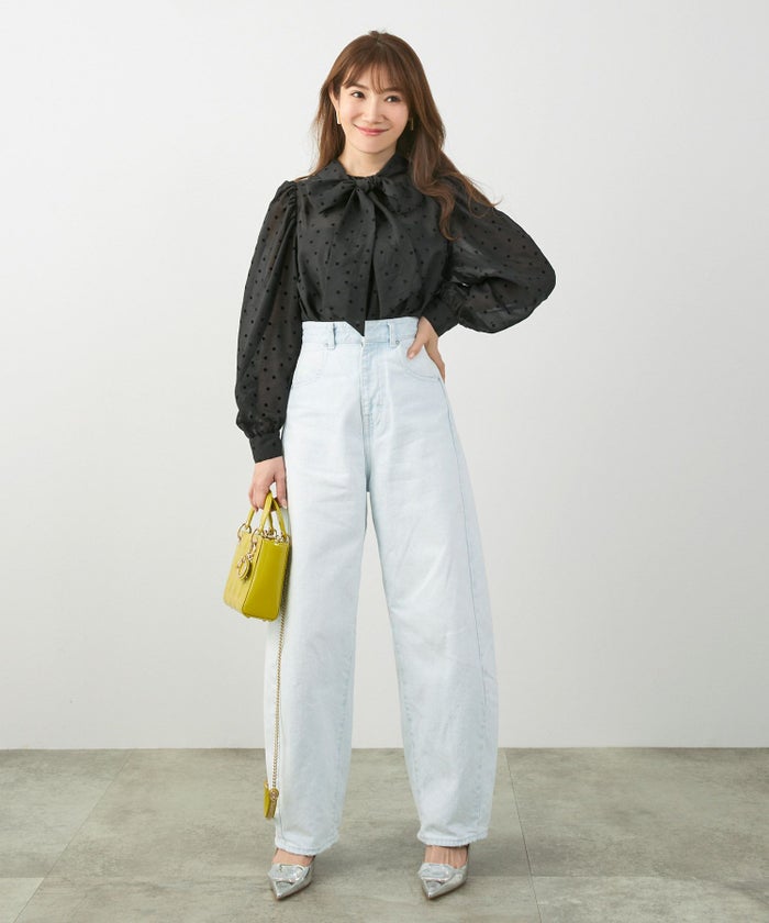 手洗い可オケージョンオフィス学校行事おしゃれフェミニン透け感上品きれいめ長袖白黒ジョイントスペース