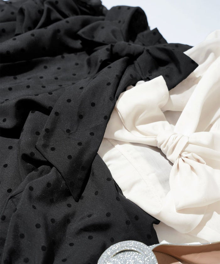 手洗い可オケージョンオフィス学校行事おしゃれフェミニン透け感上品きれいめ長袖白黒ジョイントスペース