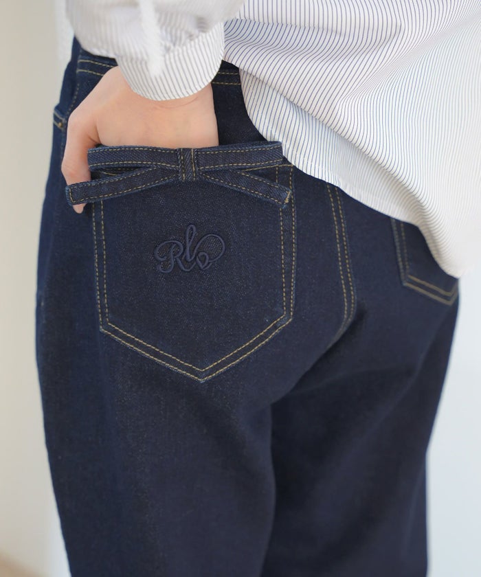 レディース/ボトムス/パンツ/デニムパンツ/ウエスト調整/ゴム/伸縮性/ストレッチ/刺繍/リボン/ライトブルー/ピンク/インディゴ/ネイビー/トレンド/ポケット/フルレングス/カジュアル/フェミニン/エレガント/上品/ママ/公園/夏/春/秋/冬/オールシーズン/かわいい