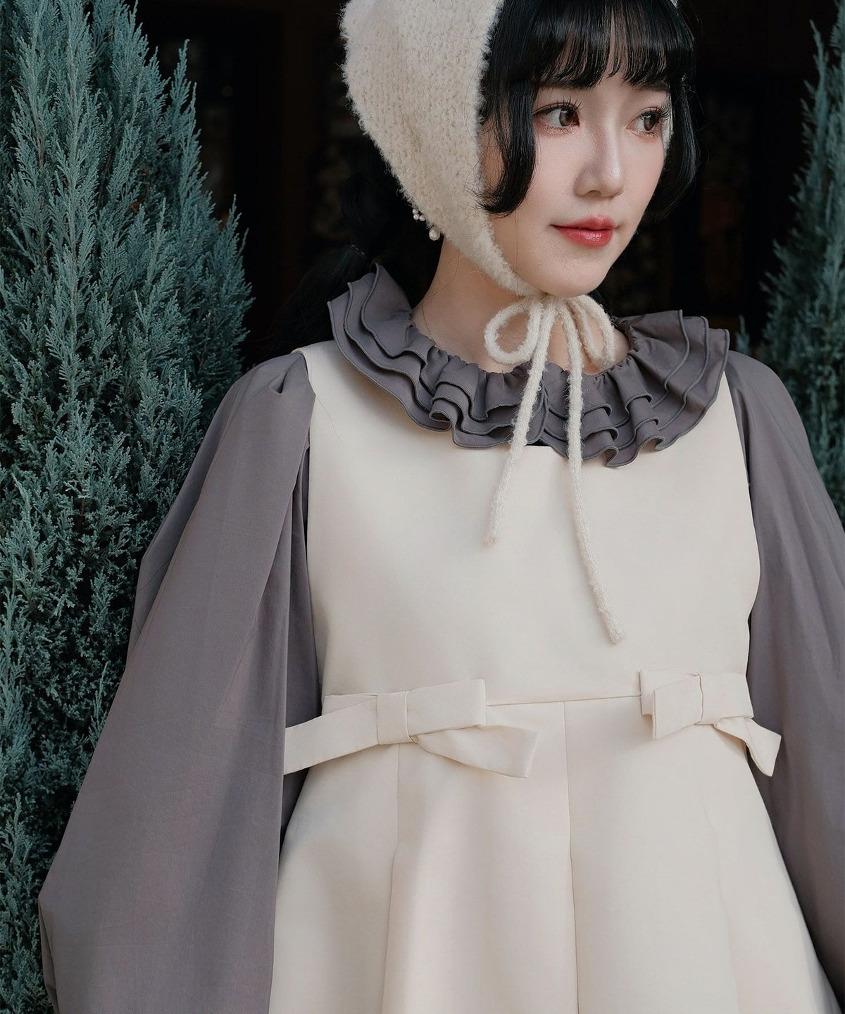 フリルカラー ボリュームスリーブ ドールライク レイヤード ホワイト/チャコール/M