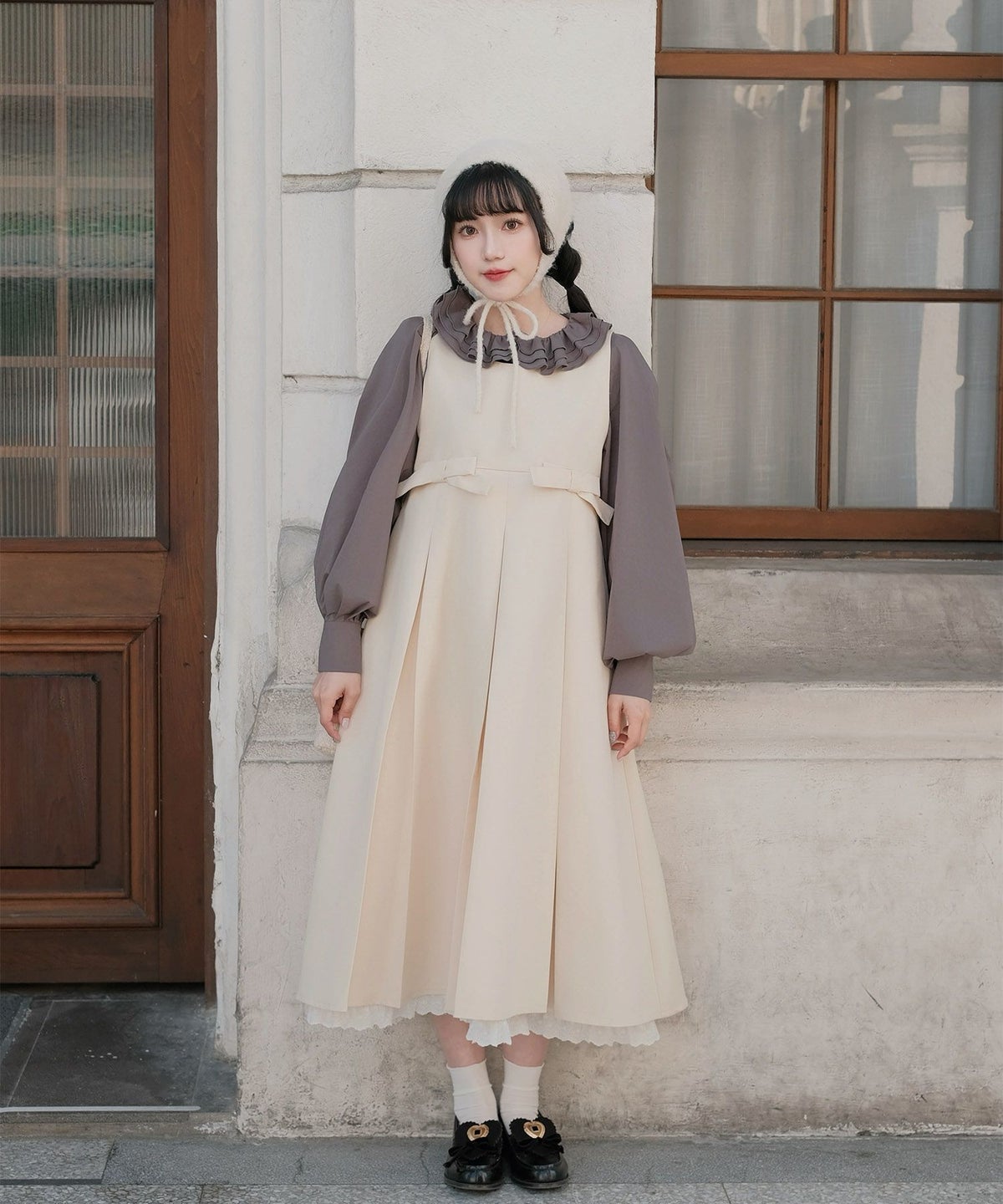 フリルカラー ボリュームスリーブ ドールライク レイヤード ホワイト/チャコール/M