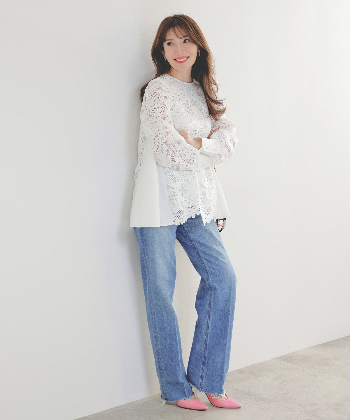 新色追加 手洗い可 オフィス おしゃれ フェミニン 透け感 涙開き カフス 上品 きれいめ 長袖 白 ジョイントスペース