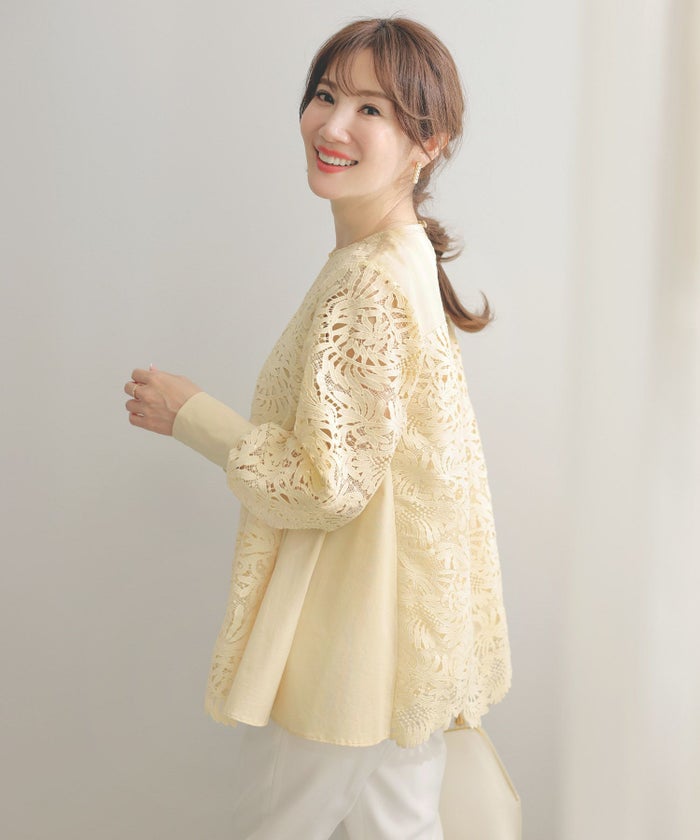 新色追加 手洗い可 オフィス おしゃれ フェミニン 透け感 涙開き カフス 上品 きれいめ 長袖 白 ジョイントスペース