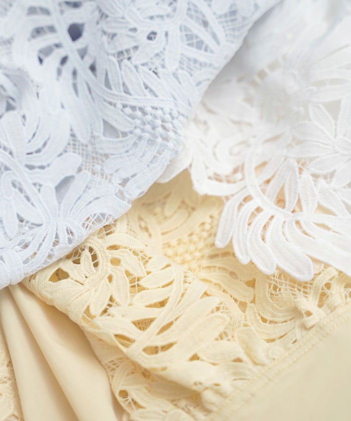 新色追加 手洗い可 オフィス おしゃれ フェミニン 透け感 涙開き カフス 上品 きれいめ 長袖 白 ジョイントスペース