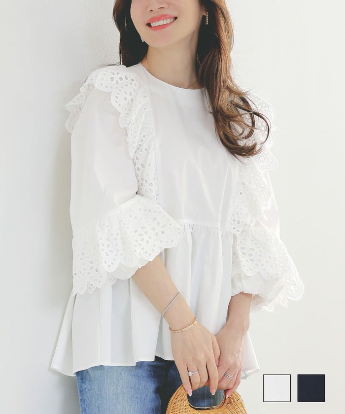 手洗い可 体型カバー イレヘム フリル おしゃれ フェミニン 上品 大人可愛い きれいめ 春 白 ジョイントスペース コットンレース バルーンスリーブ ペプラム ブラウス Liala×PG