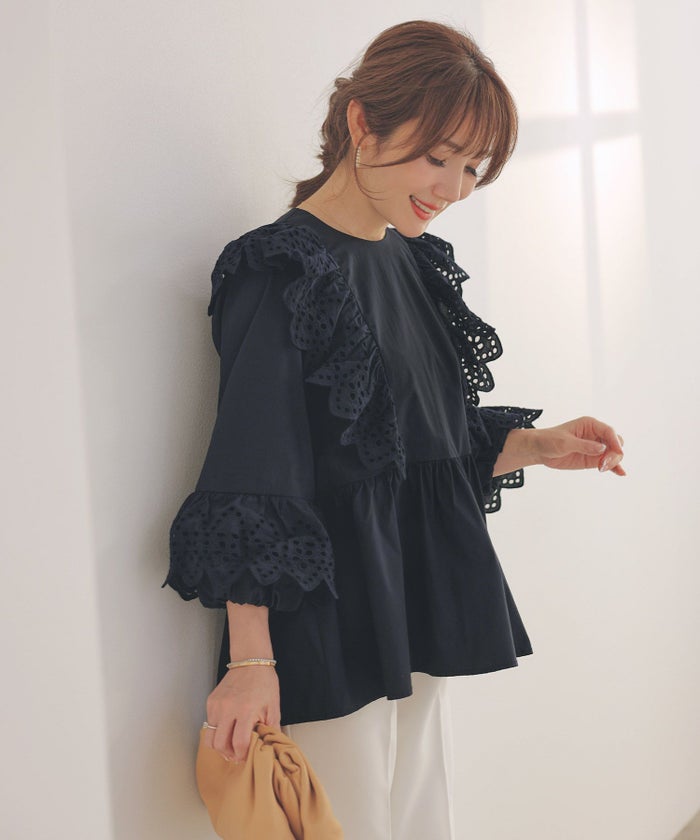 手洗い可体型カバーイレヘムフリルおしゃれフェミニン上品大人可愛いきれいめ春白ジョイントスペース