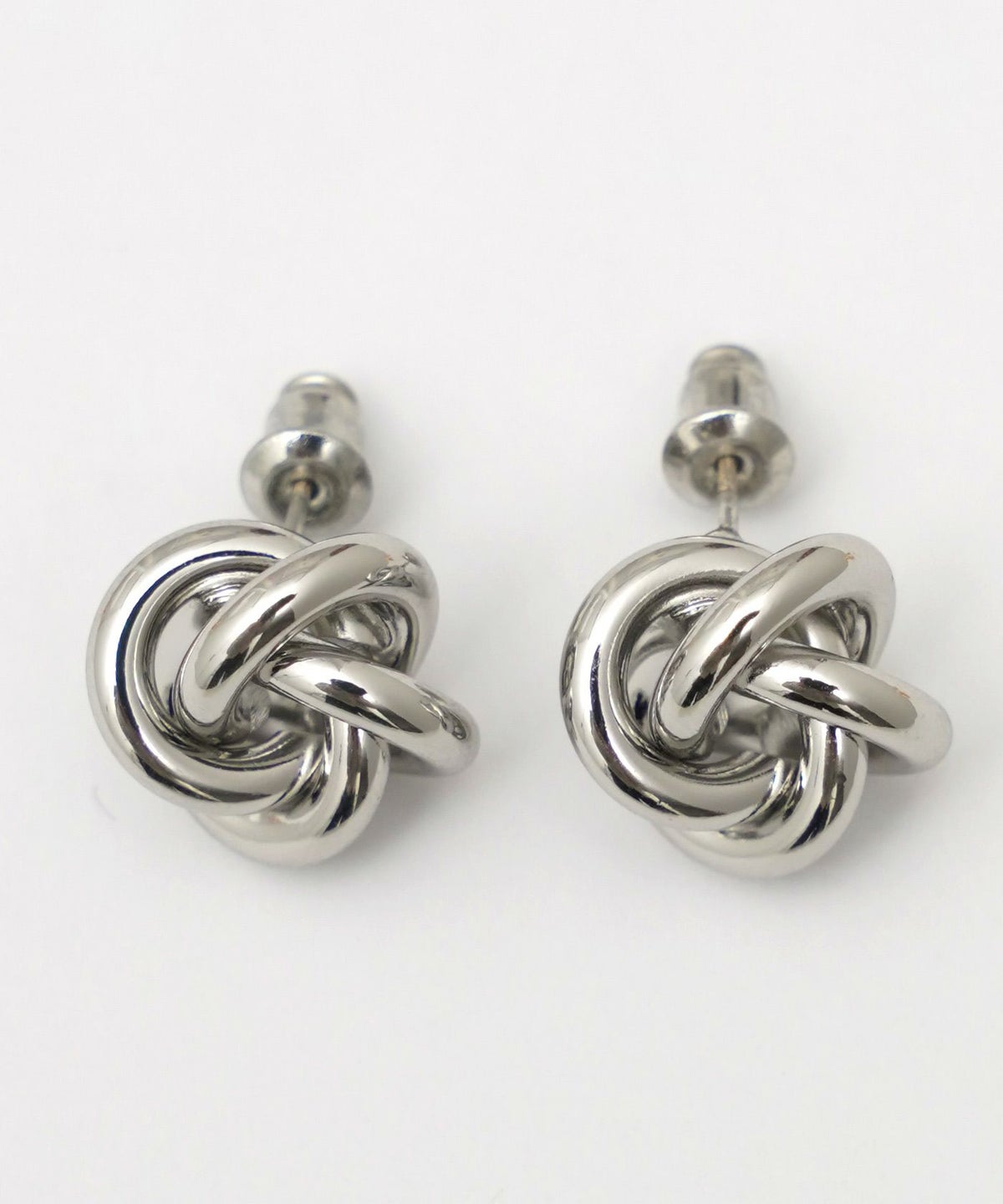 ツイスト デザイン ピアス KINO THE KEI