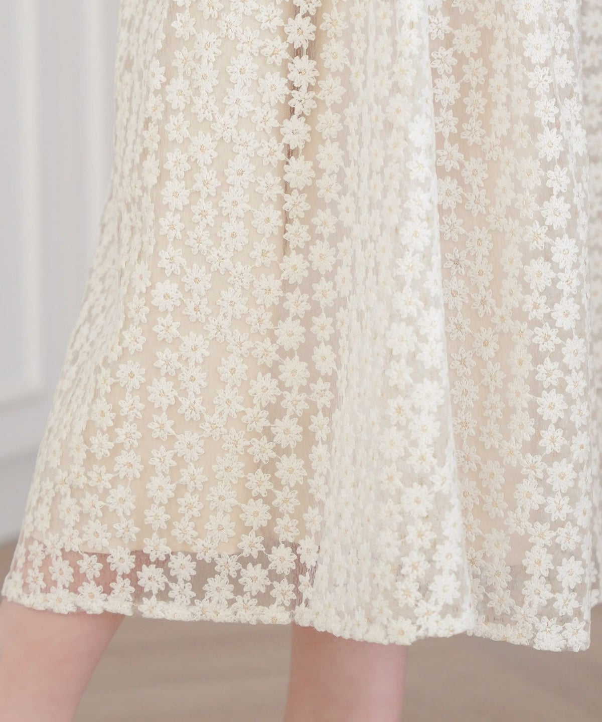 セレクトスカートフレアロングレース白黒ウエストゴム春かわいいコーデきれいめジョイントスペース