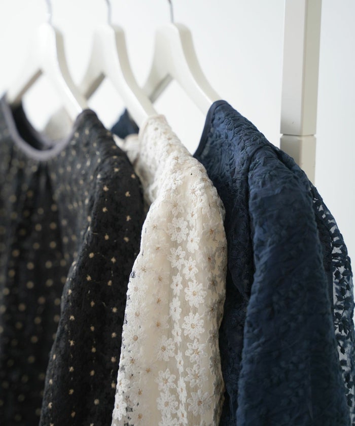 セレクトトップスレディースブラウス白黒お洒落リボン花柄シアーかわいいオフィスジョイントスペース