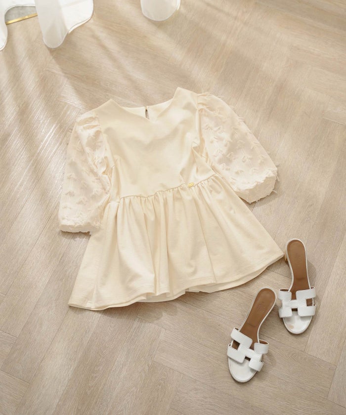 レディース トップス ブラウス カットソー ペプラム 5分袖 6分袖 半袖 夏 春 リボン 柄 チュール 異素材 伸縮 カジュアル フェミニン エレガント 上品 ギャザー