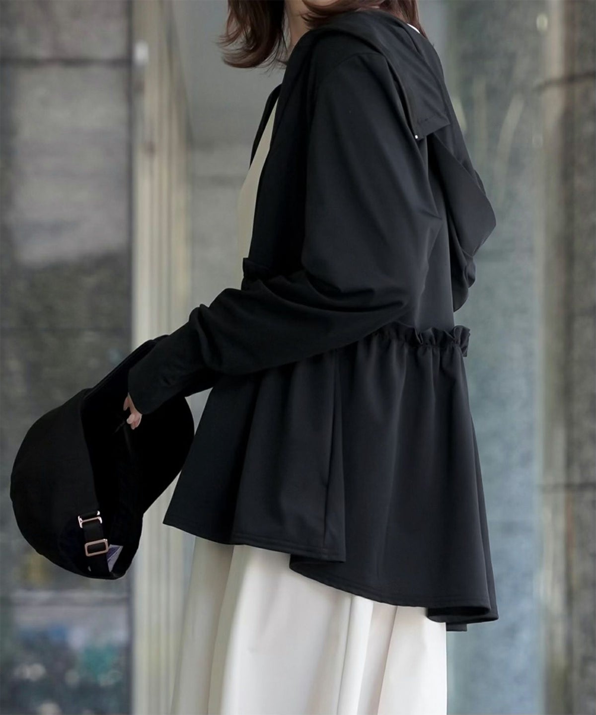 レディース 春 夏 吸水速乾 薄手 オフィス レジャー パーカー ホワイト/ブラック/M/ハイネック/ペプラム/指穴/長袖