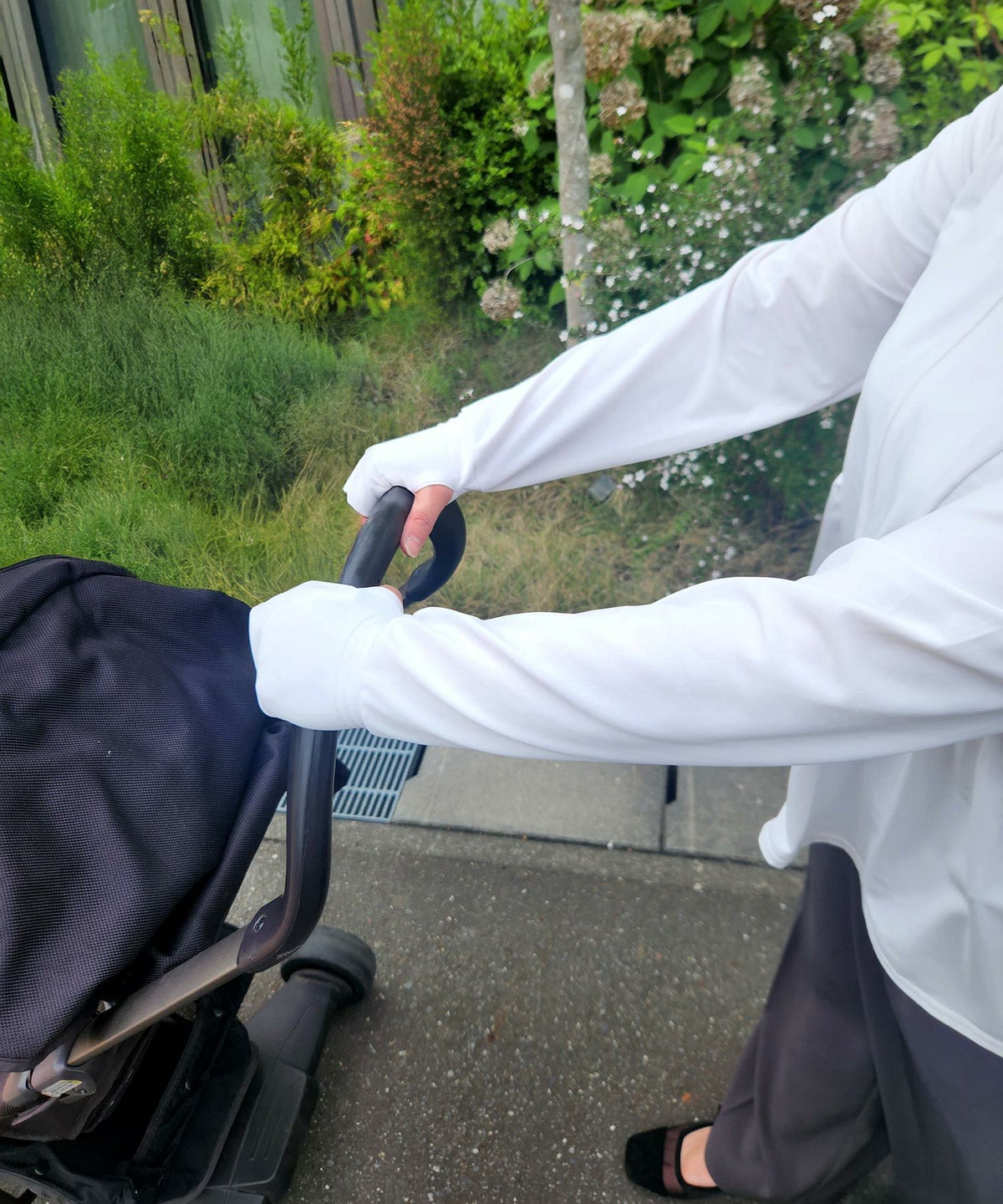 レディース 春 夏 吸水速乾 薄手 オフィス レジャー パーカー ホワイト/ブラック/M/ハイネック/ペプラム/指穴/長袖