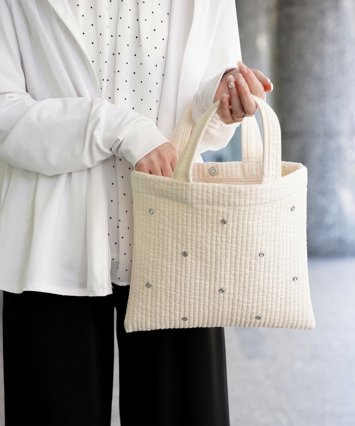 レディース/バッグ/ビジュー/ヌビ/春/夏/秋/冬/アイボリー/グレー/ブラック/フリー