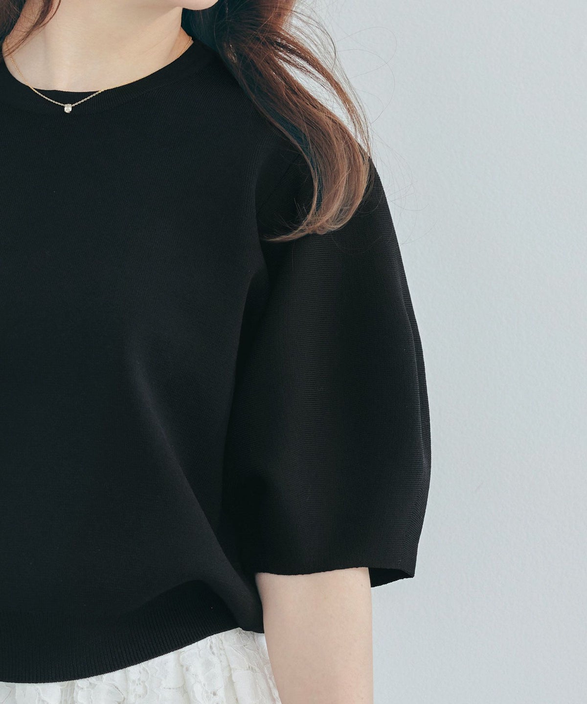 手洗い可体型カバーパフスリーブオフィスラウンドネックおしゃれフェミニン上品大人可愛いきれいめシンプルジョイントスペース