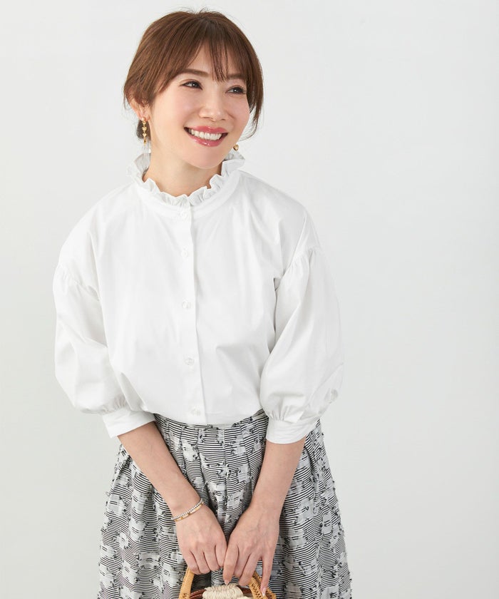 手洗い可体型カバーパフスリーブオフィスおしゃれフェミニン上品大人可愛いきれいめ春ジョイントスペース