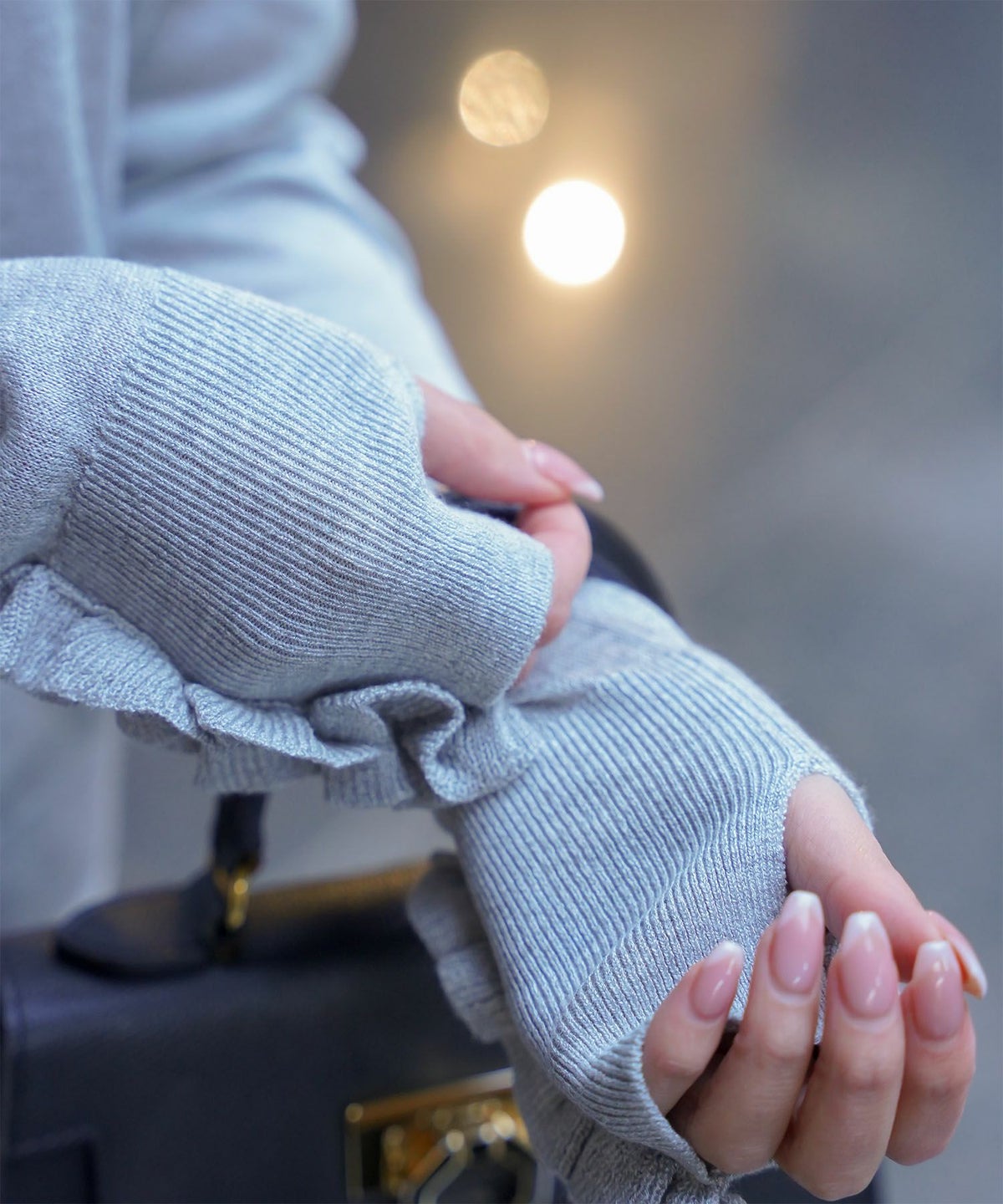 レディース/カーディガン/フリル/上品/きれいめ/洗える/指穴/冷房対策/ホワイト/グレー/ブラック/M