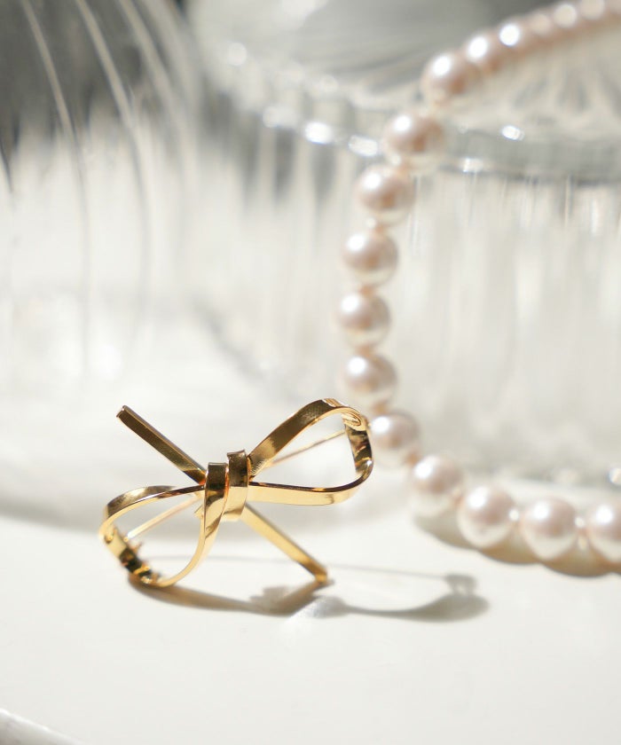 ツイスト リボン ブローチ Twist Ribbon Brooch