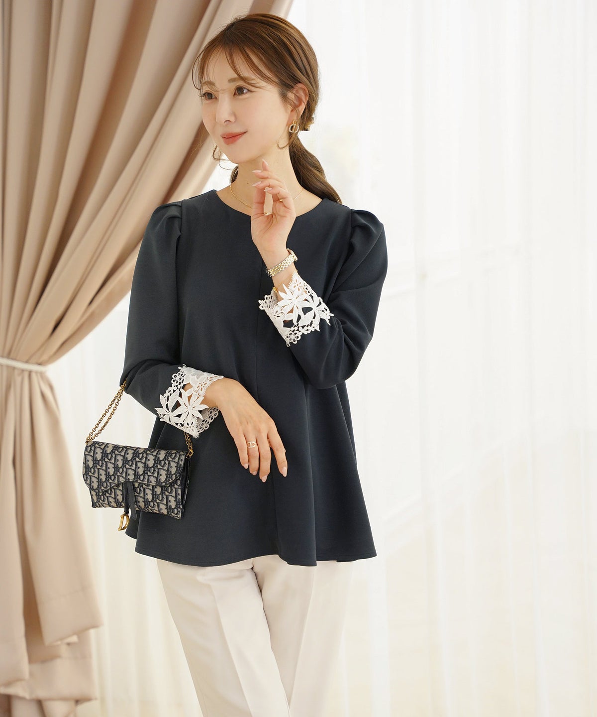 レディース/トップス/カットソー/シンプル/無地/カジュアル/伸縮/リブ/春/夏/秋/インナー/オフィスカジュアル/通勤/カジュアル/エレガント/フェミニン/パワショル/長袖/8分袖/レース/綺麗め/オケージョン/授業参観/袖レース/フロントファスナー/前あき/授乳/ママ/フレア