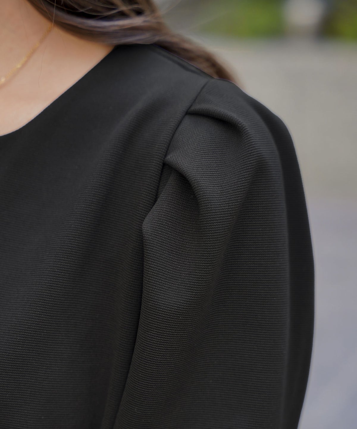 レディース トップス カットソー シンプル 無地 カジュアル 伸縮 リブ 春 秋 インナー オフィスカジュアル 通勤 カジュアル 上品 エレガント フェミニン パワショル 長袖 8分袖 レース 綺麗め オケージョン 授業参観 袖レース フロントファスナー 前あき 授乳 ママ フレア 