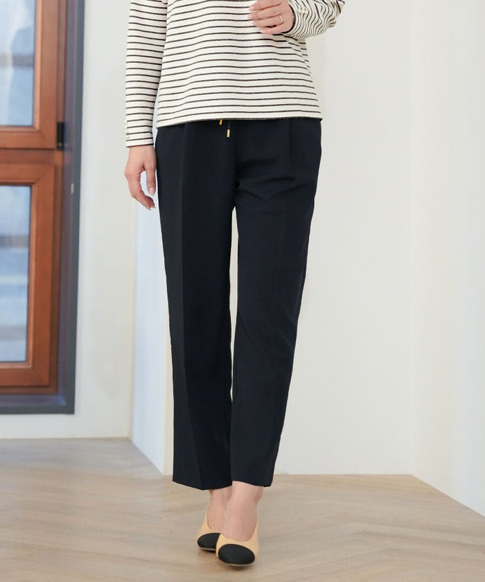 レディース/セレクト/パンツ/ボトムス/テーパードパンツ/スティックパンツ/ドロスト/ドローストリング/絞る/ポケット/細身/センタープレス/オールシーズン/春/夏/ライトグレー/サックス/ネイビー/オフィスカジュアル/きれいめ/上品/シンプル