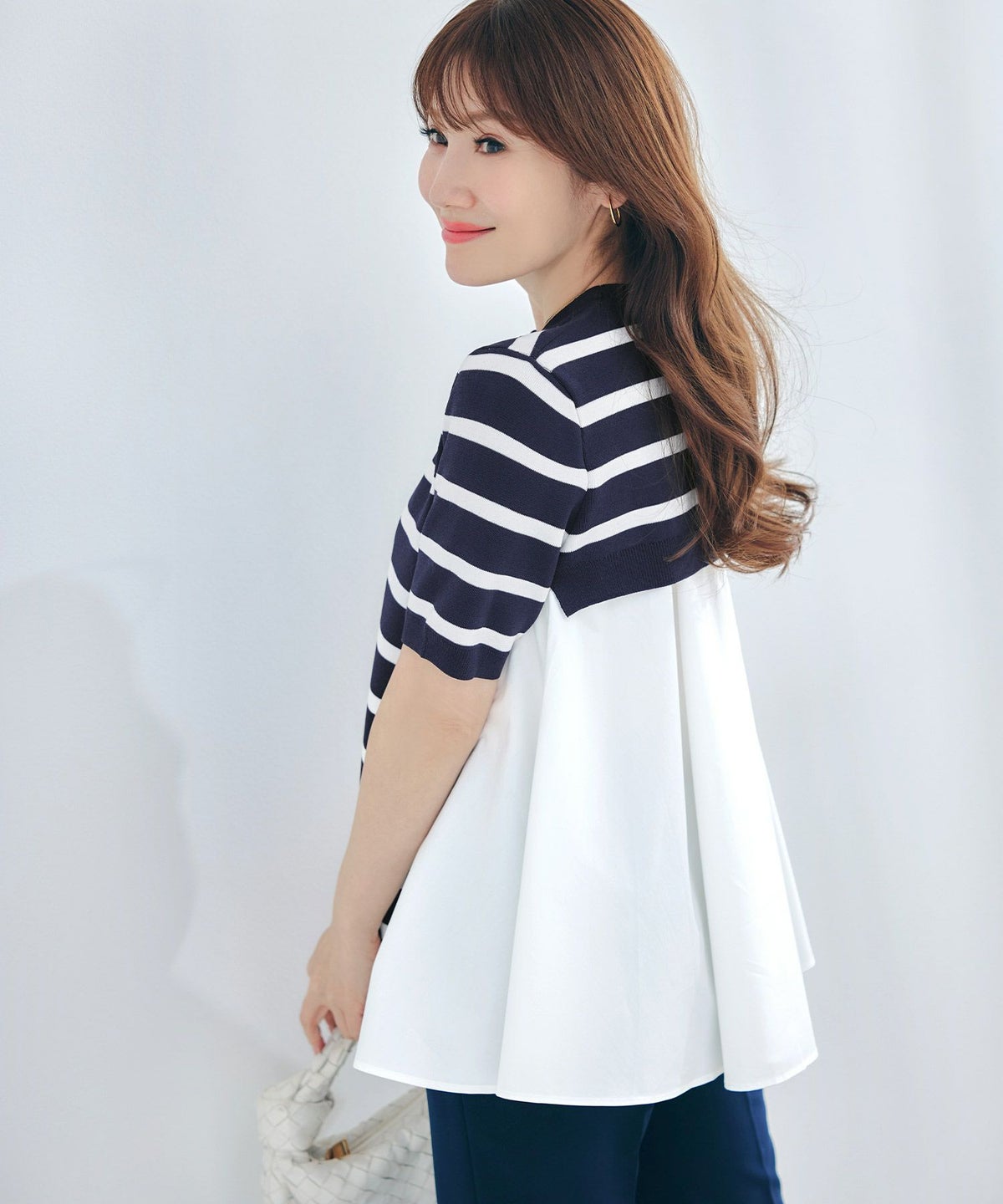 手洗い可体型カバーオフィスラウンドネック異素材おしゃれフェミニン上品大人可愛いきれいめシンプルカジュアル半袖ジョイントスペース