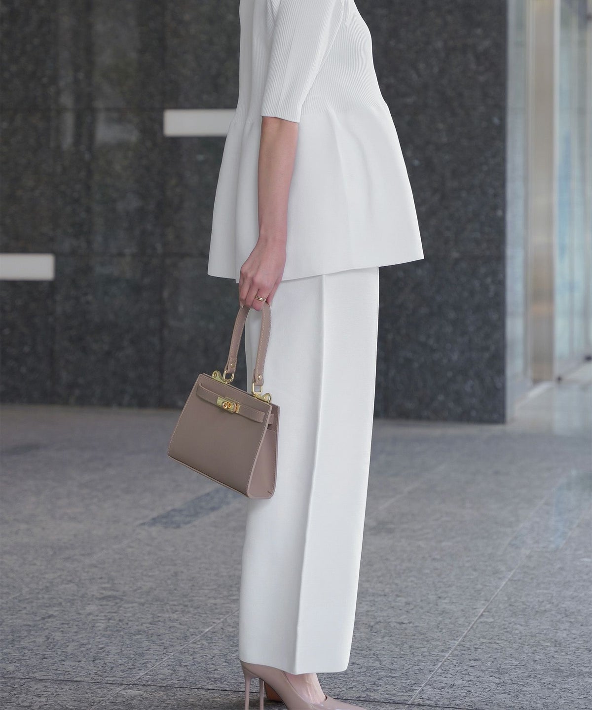 レディース パンツ サマーニット セットアップ きれいめ 洗える ホワイト ネイビー ブラック M ワイド センタープレス