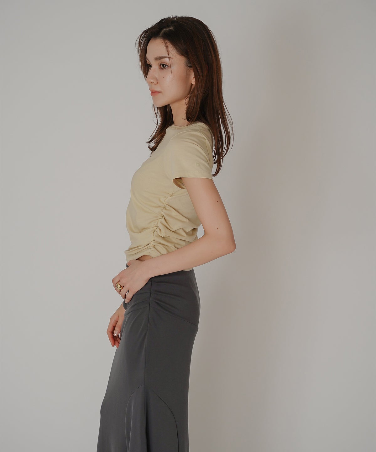 フィットTシャツ コンパクトT 半袖トップス きれいめカジュアル 着回し 細見え 華奢見え 韓国風 モード 通勤 デイリー 夏コーデ キノザケイ