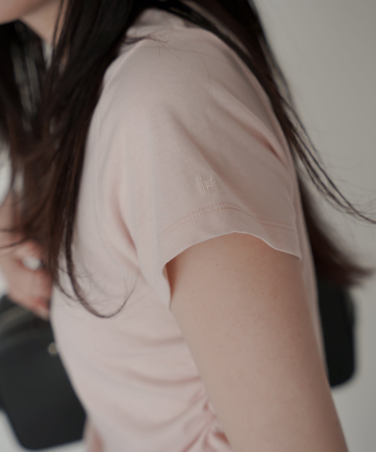 フィットTシャツ コンパクトT 半袖トップス きれいめカジュアル 着回し 細見え 華奢見え 韓国風 モード 通勤 デイリー 夏コーデ キノザケイ
