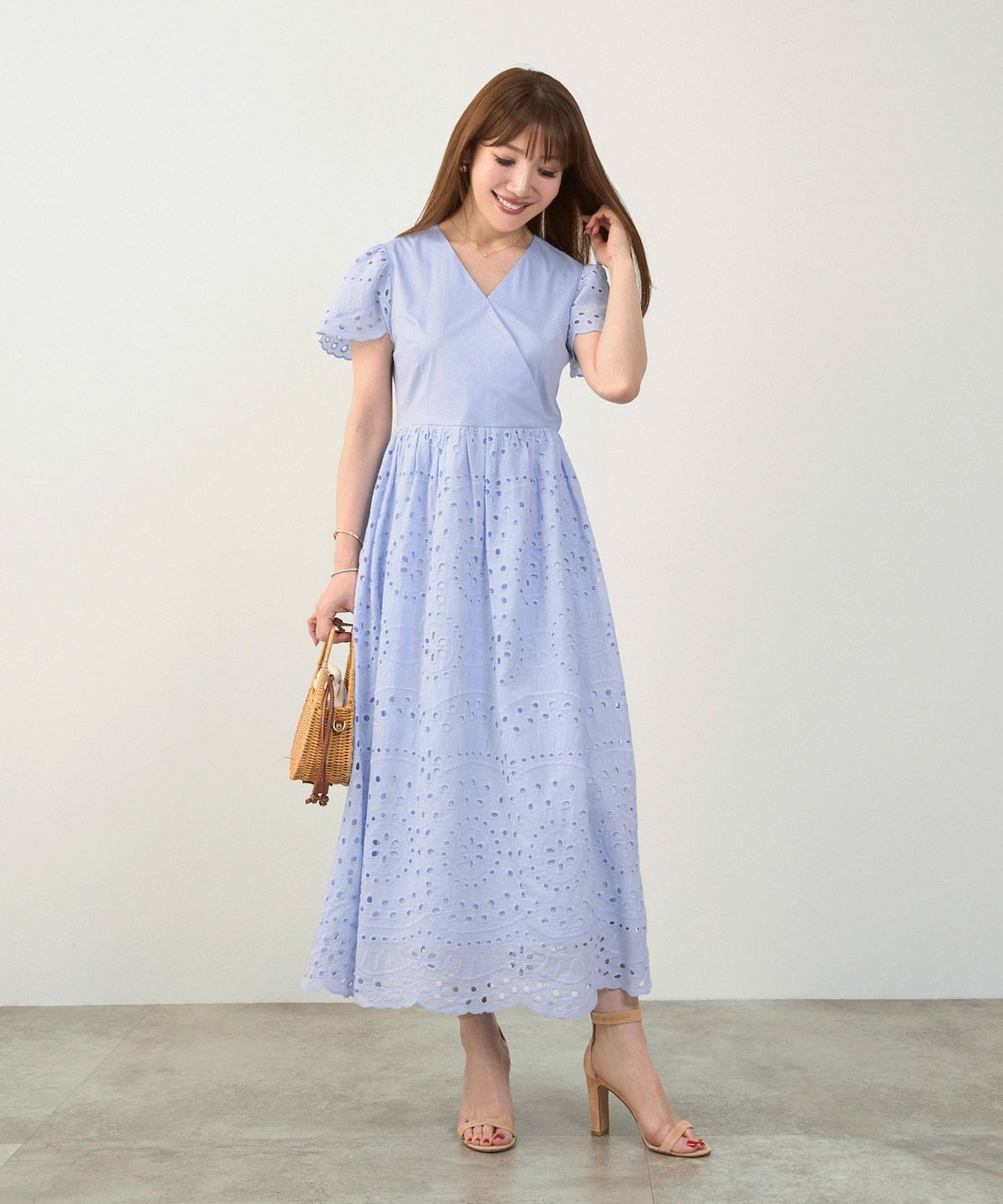 手洗い可Vネックレースおしゃれフェミニンナチュラル上品大人可愛いきれいめ夏ジョイントスペース