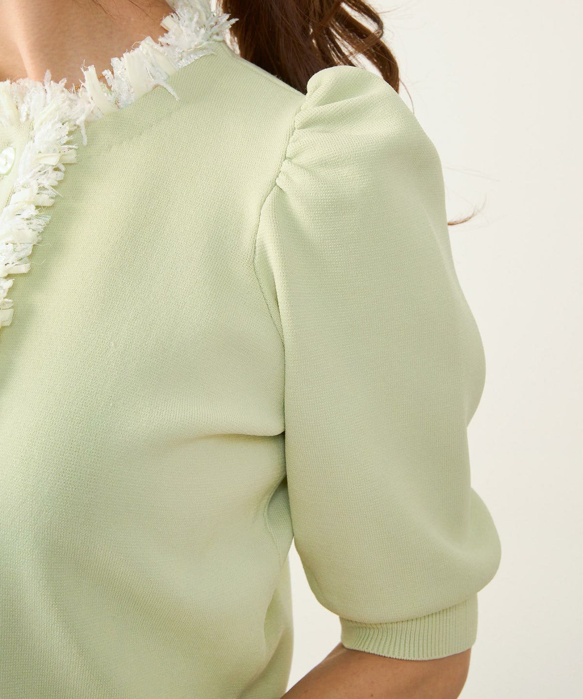 手洗い可体型カバーオフィスラウンドネックパフ袖おしゃれフェミニン上品大人可愛いきれいめシンプルカジュアルジョイントスペース