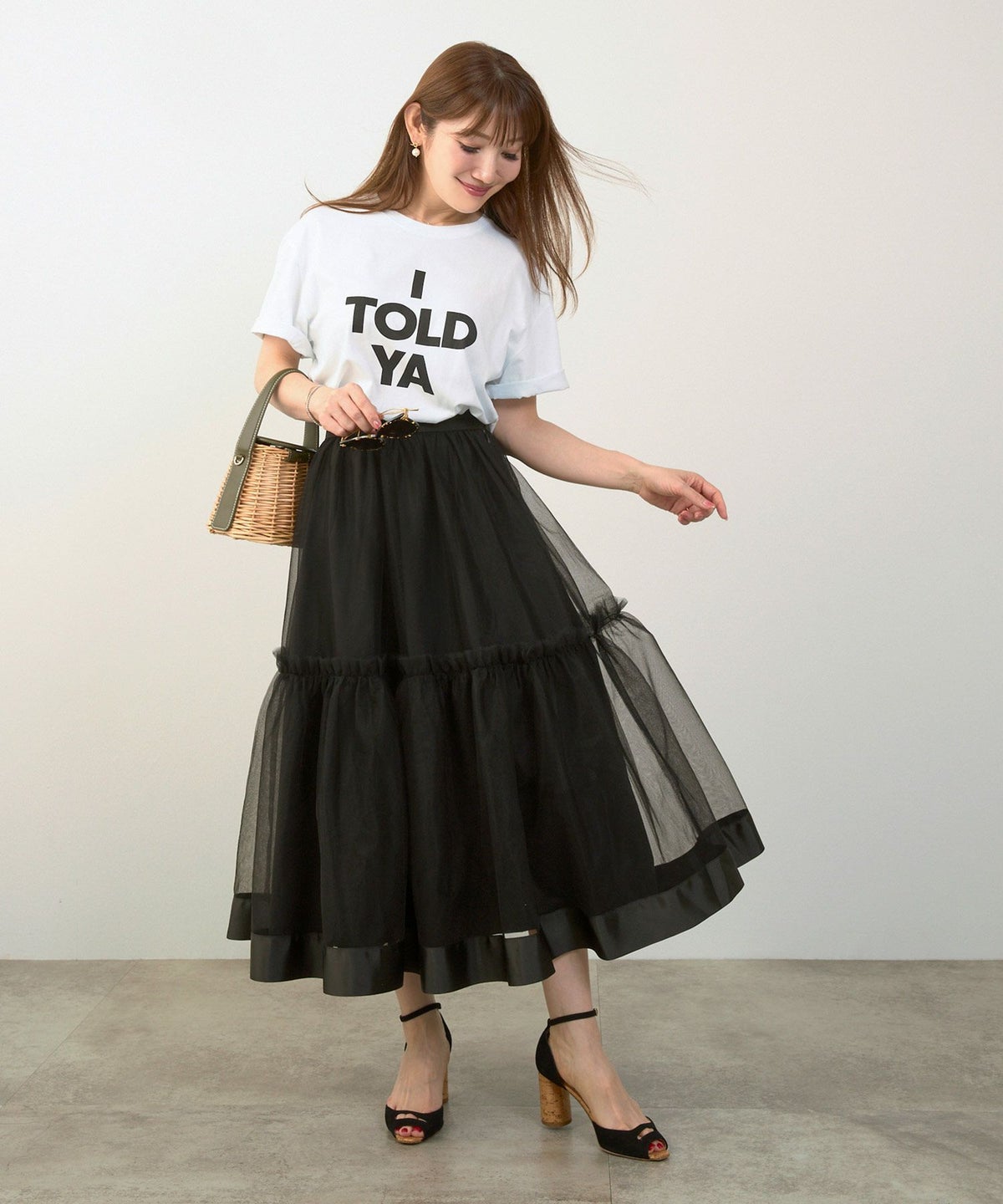 手洗い可上品きれいめエレガントふんわり大人可愛いフリルオールシーズンカジュアルフェニミンジョイントスペース