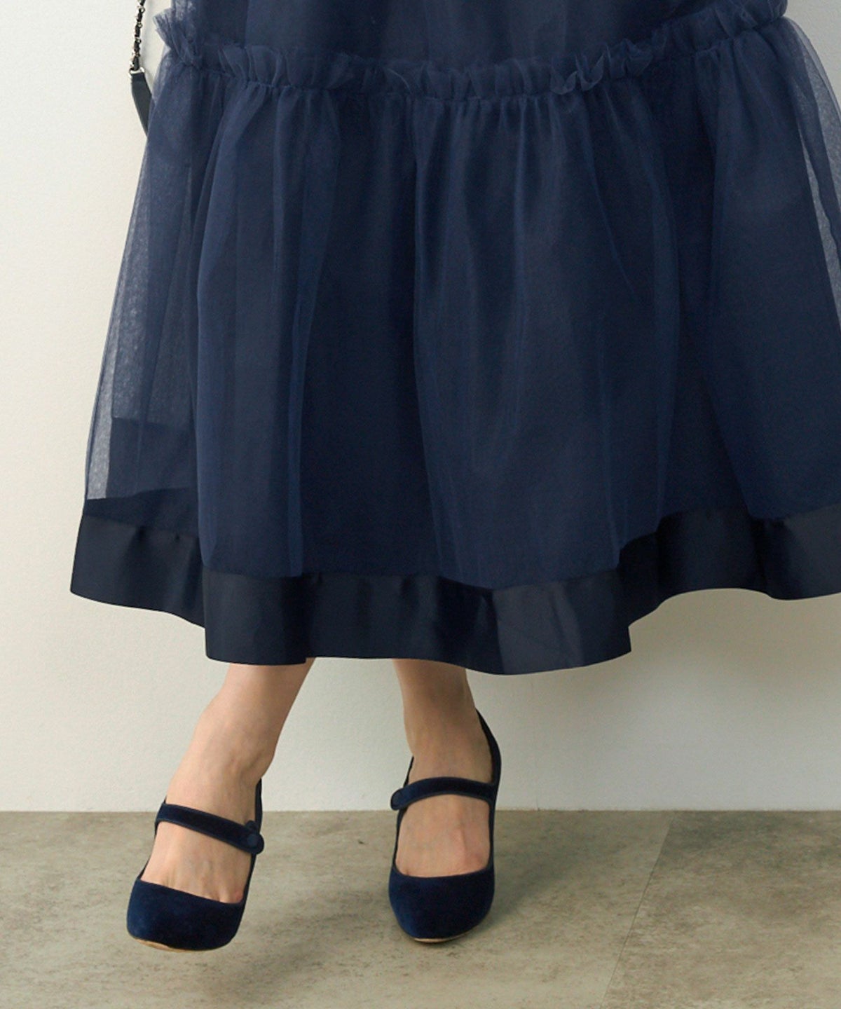 手洗い可上品きれいめエレガントふんわり大人可愛いフリルオールシーズンカジュアルフェニミンジョイントスペース