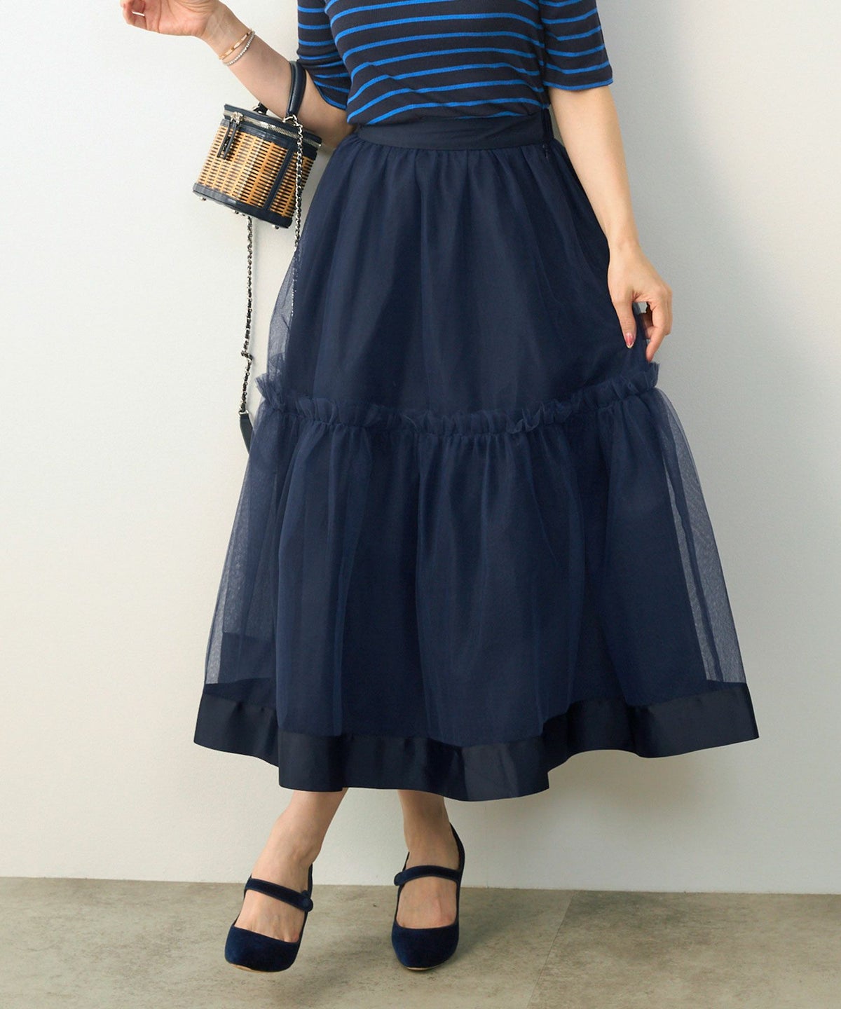 手洗い可上品きれいめエレガントふんわり大人可愛いフリルオールシーズンカジュアルフェニミンジョイントスペース