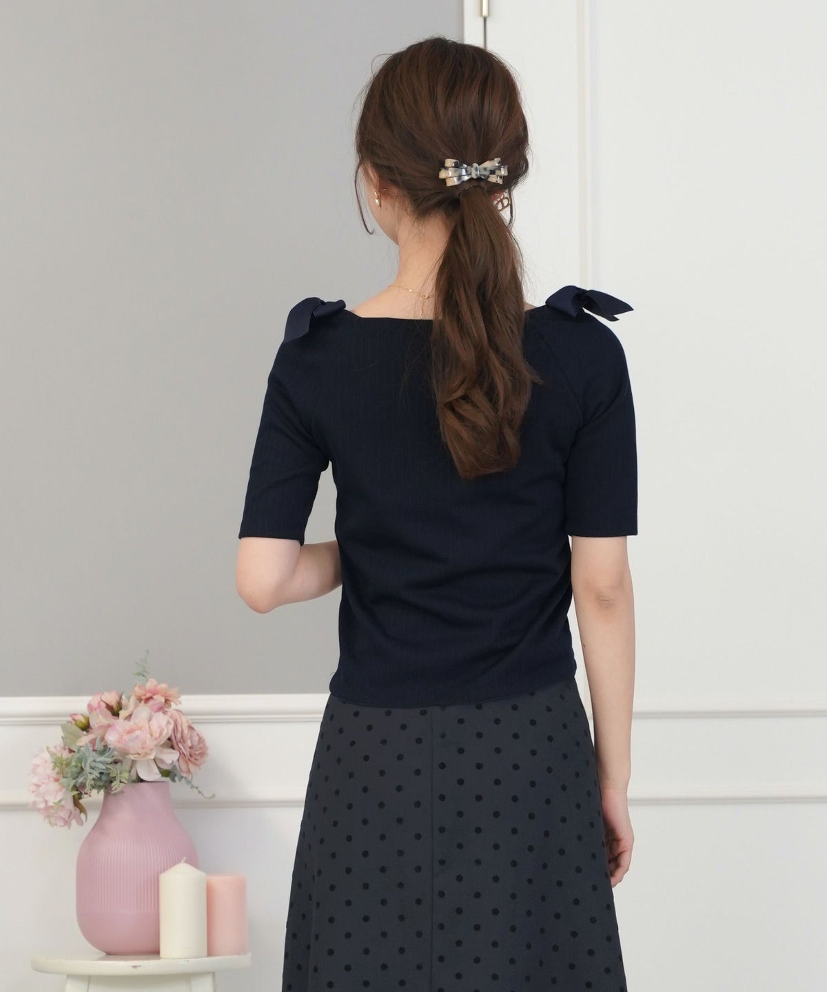 レディース/トップス/カットソー/半袖/春/夏/秋/晩夏/リブ/テレコ/リボン/デザイン/可愛い/エレガント/フェミニン/上品/アイボリー/ピンクベージュ/ネイビー/異素材