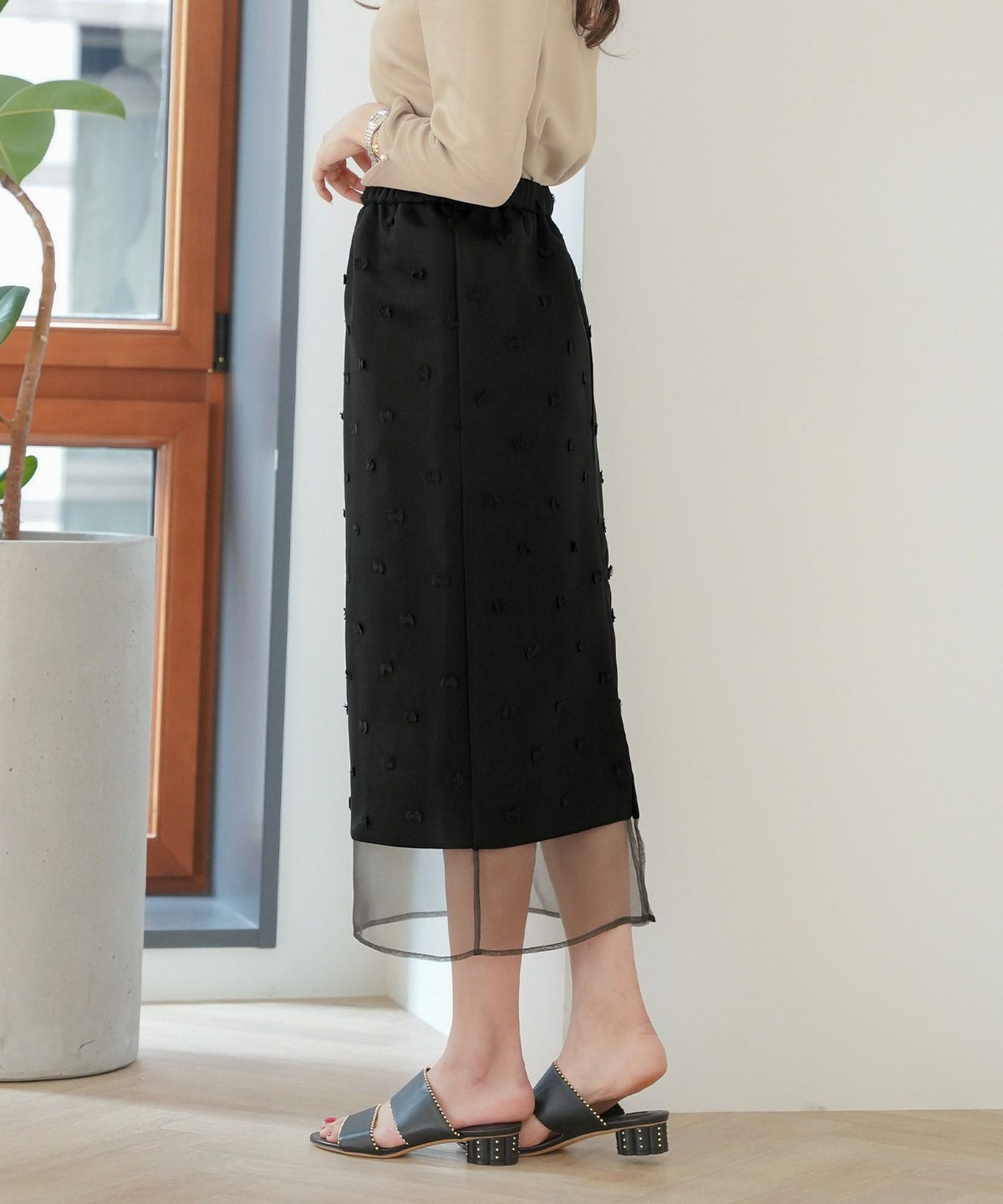 レディース/ボトムス/スカート/タイトスカート/カットソー/ワンマイル/旅行/運動会/お出かけ/オフィスカジュアル/きれいめ/動きやすい/エレガント/カジュアル/フェミニン/刺繍/楽ちん/ウエストゴム/アイボリー/ブラック