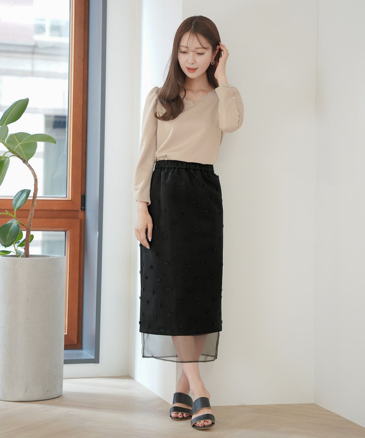 レディース/ボトムス/スカート/タイトスカート/カットソー/ワンマイル/旅行/運動会/お出かけ/オフィスカジュアル/きれいめ/動きやすい/エレガント/カジュアル/フェミニン/刺繍/楽ちん/ウエストゴム/アイボリー/ブラック