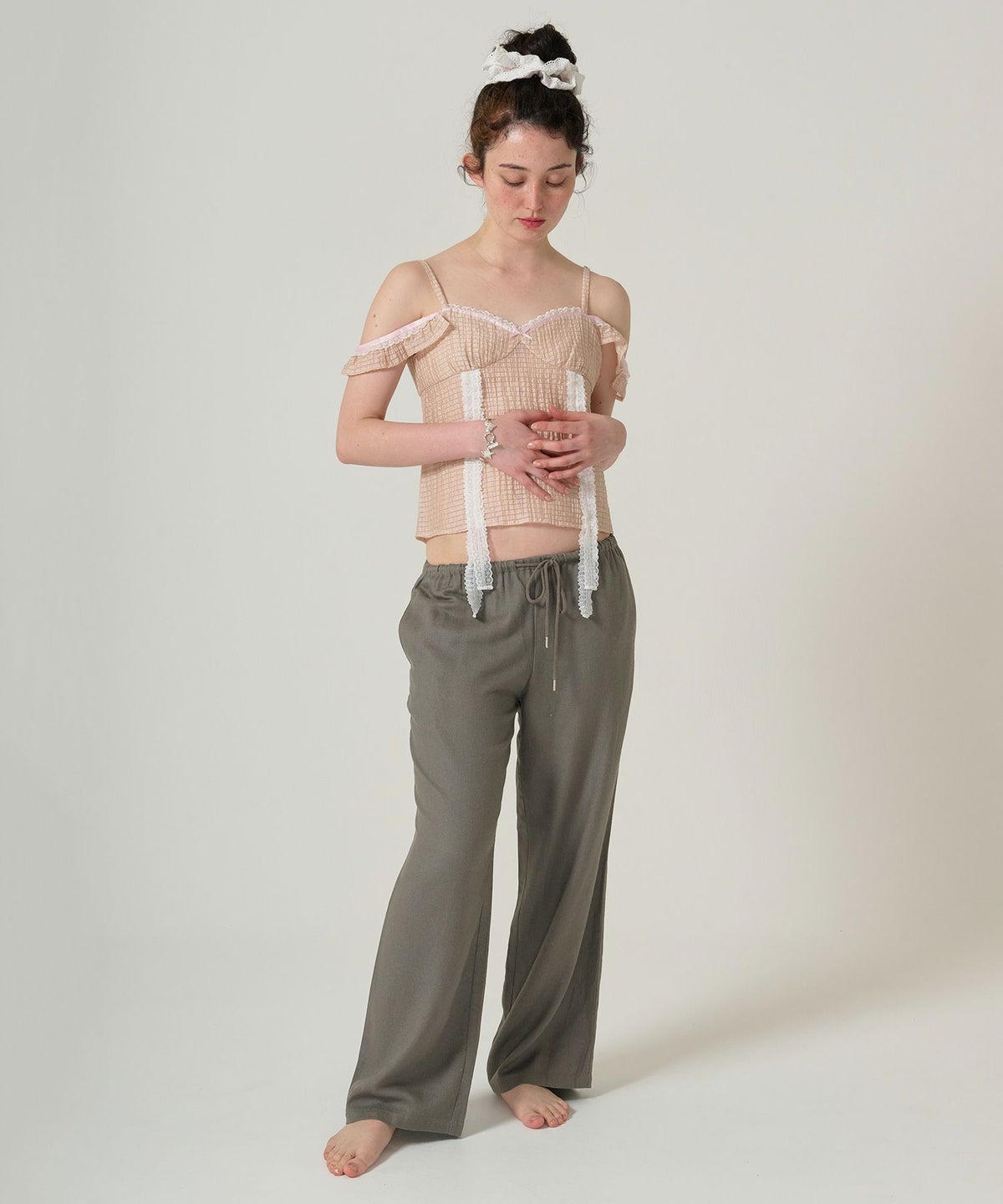 ボトムス/リラックスパンツ/ストーン付き