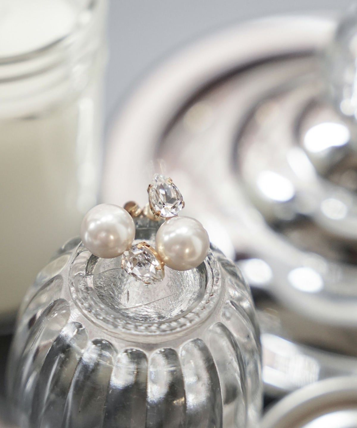 アップサイド ダウン ピアス Upside Down Pierce