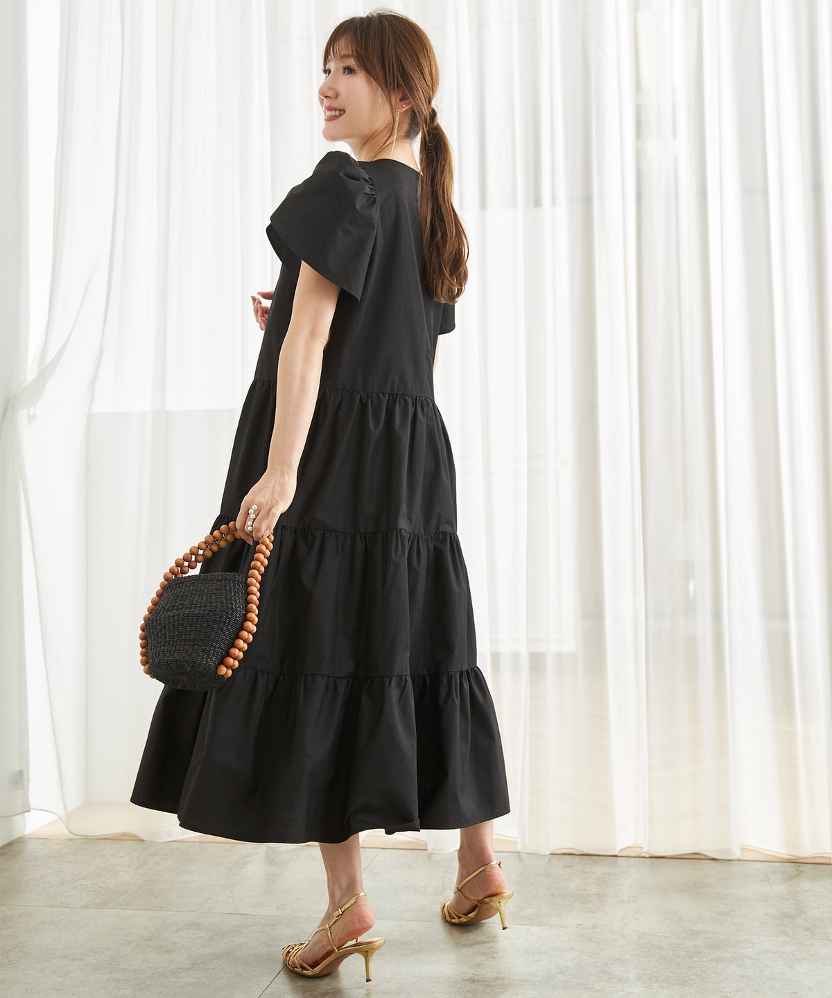 新色追加 手洗い可 Vネック フレア おしゃれ フェミニン 上品 大人可愛い きれいめ 体型カバー 夏 ジョイントスペース