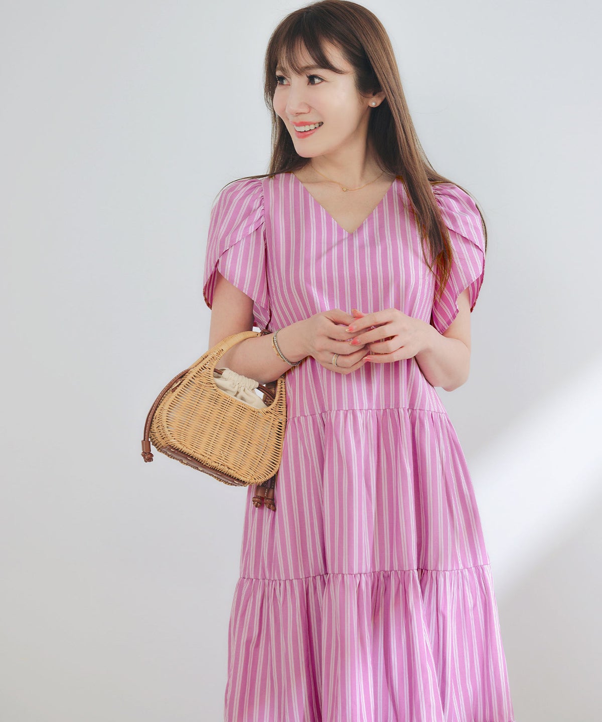 新色追加 手洗い可 Vネック フレア おしゃれ フェミニン 上品 大人可愛い きれいめ 体型カバー 夏 ジョイントスペース